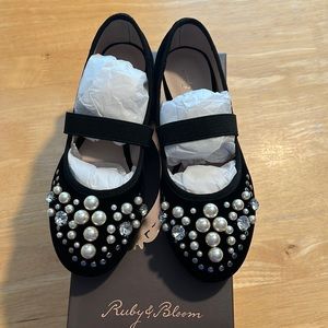 Black Velvet Ballet Flats